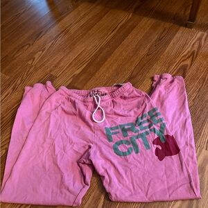 free city xs Pink Sweatpants